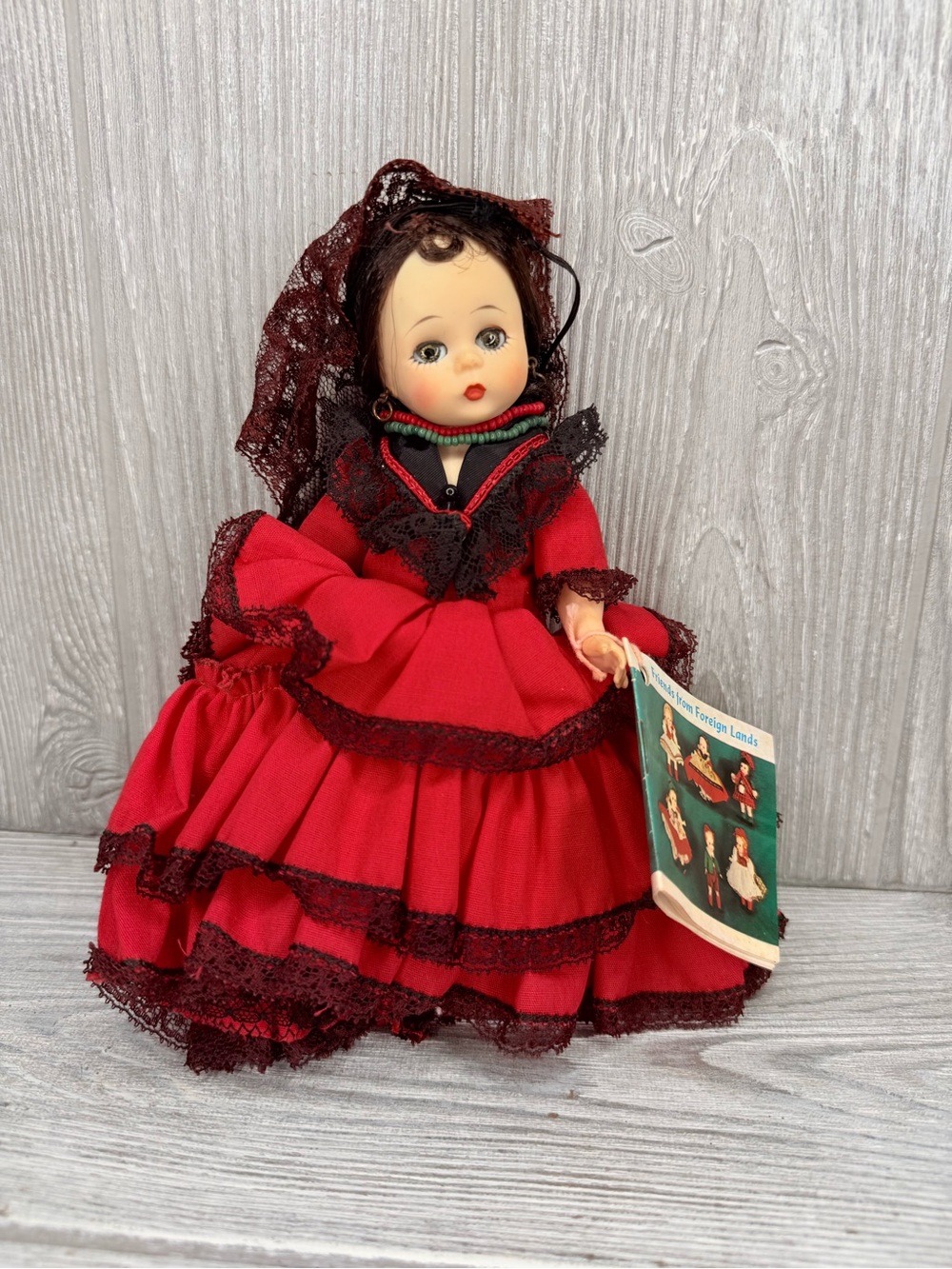 Vintage Madame Alexander International Doll Collection Spanish Girl Doll 795